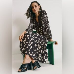 RIXO Black Floral Midi Skirt with Cream Daisy Print